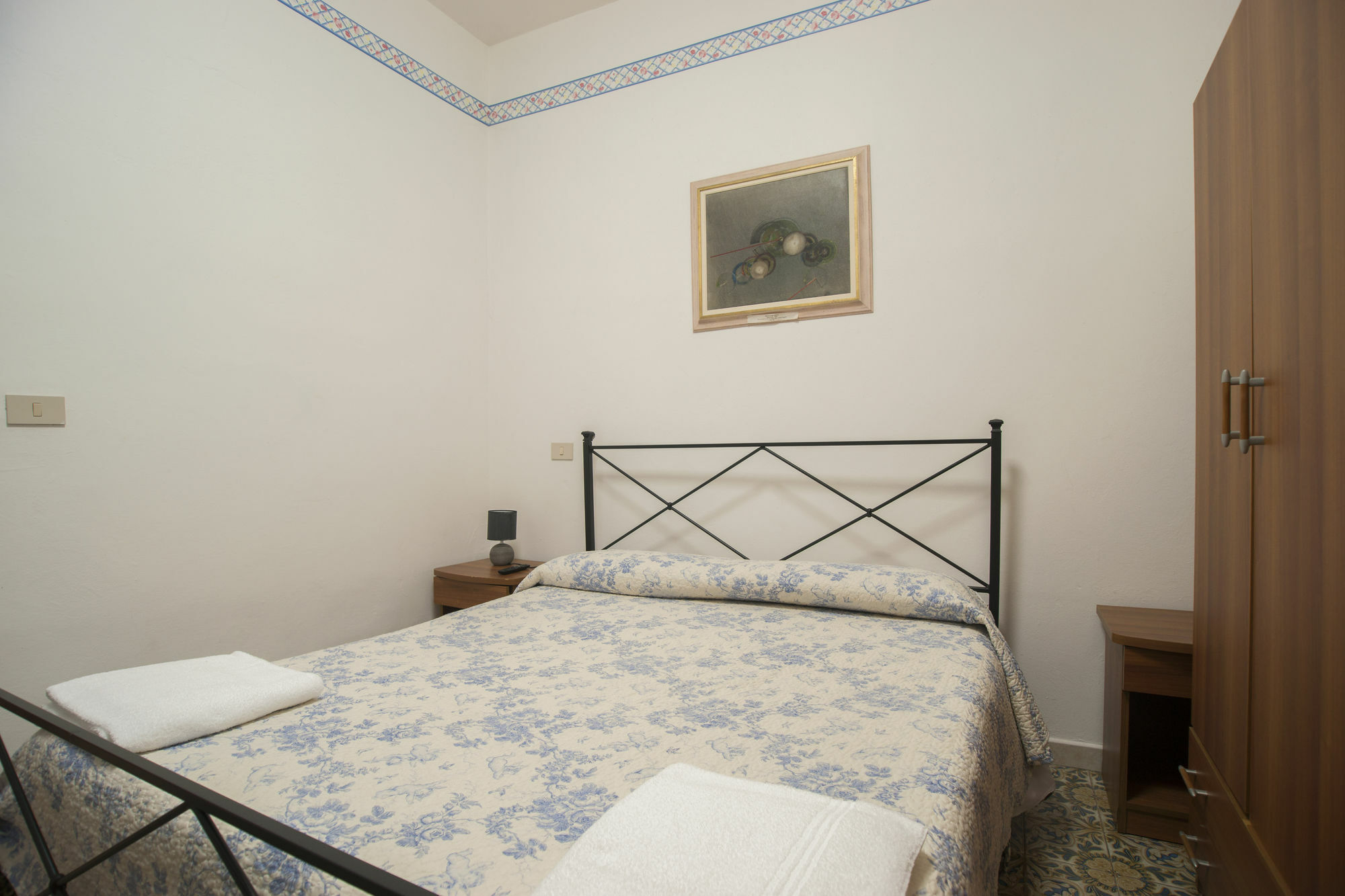 Albergo Pensione Ardenza Self Check-In Ливорно Экстерьер фото